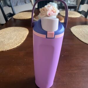 Owala FreeSip Sway 30 oz stainless steel water bottle